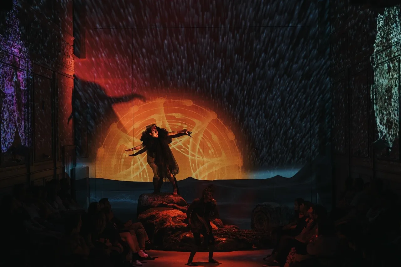 Ugly — Immersive Experience - Lasts approx. 80' — Defektu project — for XTOPIA